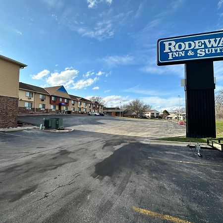 Rodeway Inn & Suites Madison East Εξωτερικό φωτογραφία